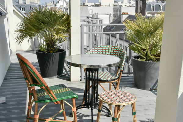 Une terrasse agréable en plein coeur de Paris Une terrasse agréable en plein coeur de Paris